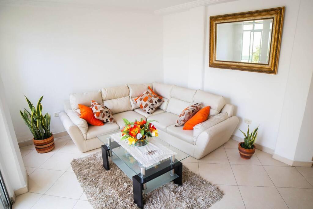 Hermoso Apto a 5 minutos del Centro Histórico Apartamento Cartagena Exterior foto